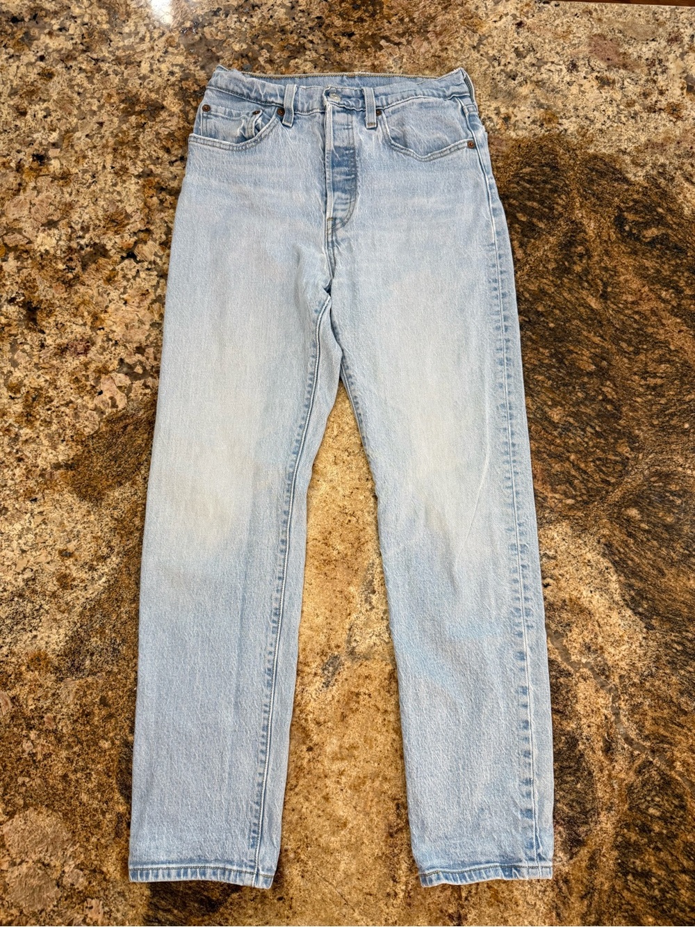 Levi's 501 Women's Pale Blue Straight-Leg Jeans with Button Fly